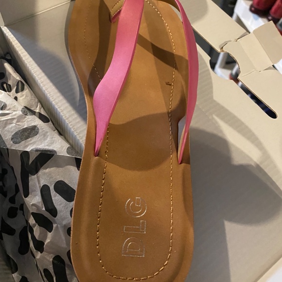 Sandals - Picture 2 of 2